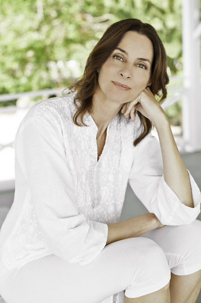 SHAWN EHLERS Height: 5'10" Size: 8 Bust: 34 Waist: 27 Hips: 38 Eyes: Hazel Hair: Brown
