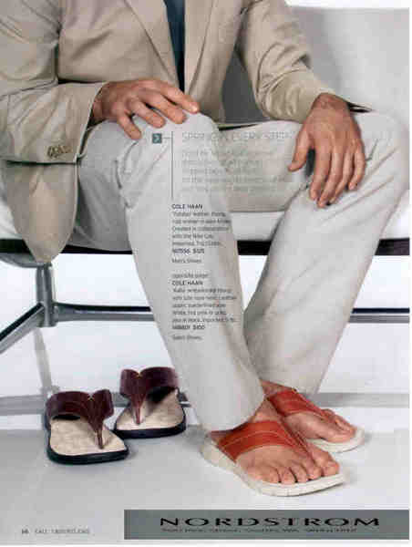 JOHNNY TYRONE
6'0"
Suit: 40R
Glove: 7.5
Ring: 9
Shoe:9.5