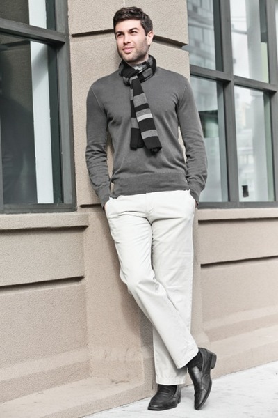 ZAC HIRSCH
6'1"
Suit: 40R
Shirt: 15.5-34
Waist: 32
Inseam: 34
Hair: Brown
Eyes: Hazel
Shoe: 11