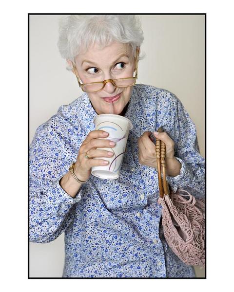 JANE ALTMAN
5'5" Size: 8-10
Hair; Blonde
Eyes: Brown
Shoe: 8