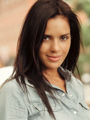 ADRIANNA ALLEN 5'10" Size: 6 
Bust:34C
Waist:26
Hips:38
Shoe:10
Hair: Dk. Brown
Eyes: Brown