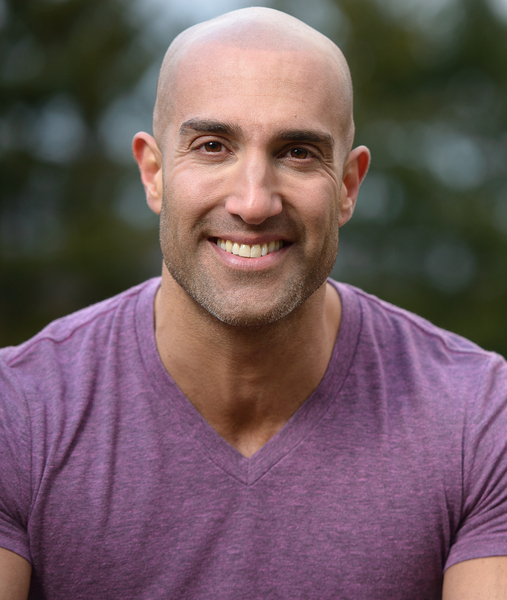 JAMES DINONNO
6'3"
Suit: 42L
Shirt: 16.5-34/35
Waist: 33
Inseam: 34
Hair: Bald
Eyes: Brown
Shoe: 12