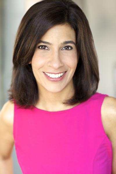 SUSAN HAZO
5'3" Size: 2
Bust: 32B
Waist:24
Hips: 33
Glove: 7
Ring: 4.5
Hair:Brown
Eyes: Brown
Shoe: 6-7