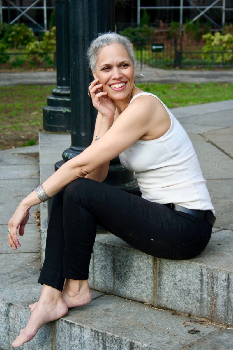 TASHA WOODSON   Ht: 5'7"
 Dress Size: 8 Bust:34 Waist: 32 Hips: 38 Shoe: 9.5 Hair: Silver Eyes: Brown