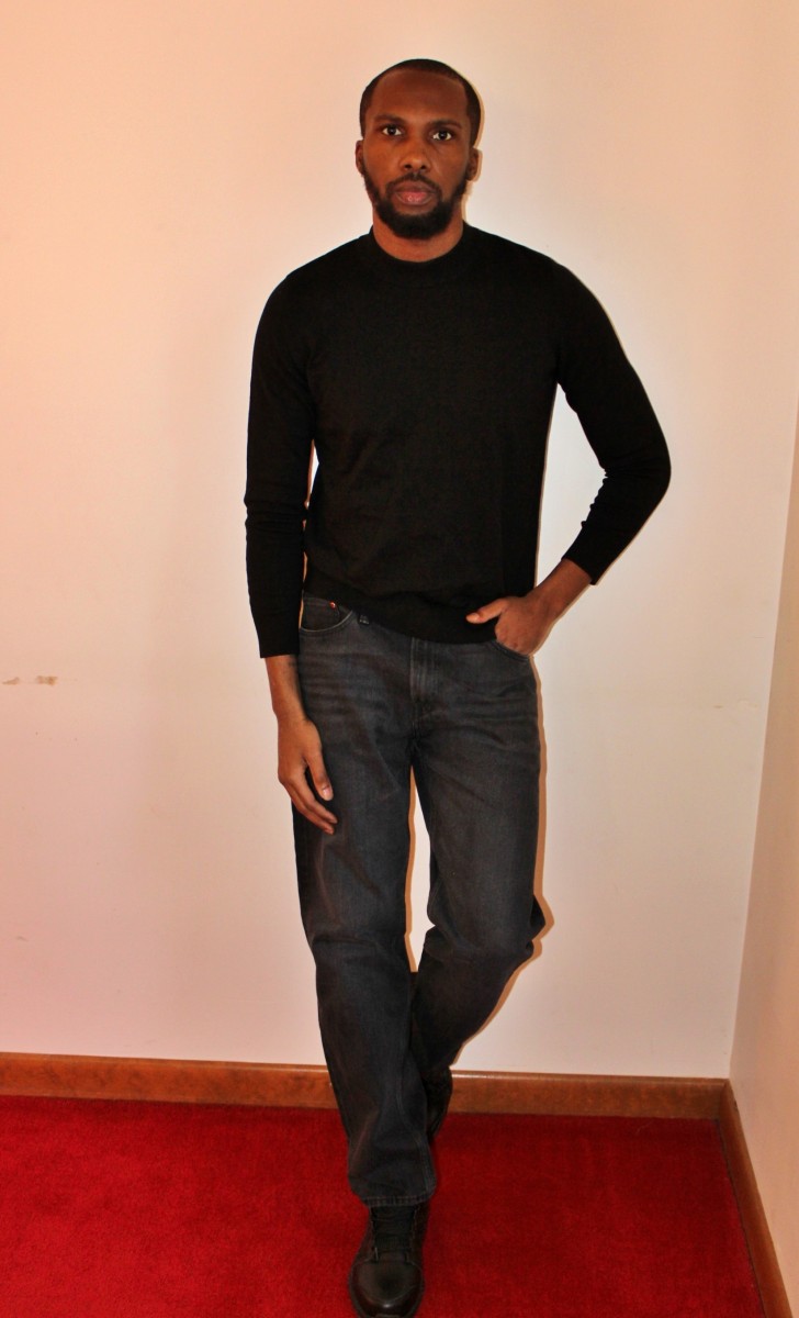 ENEL WEBLEY  6'2"  Size: 40L