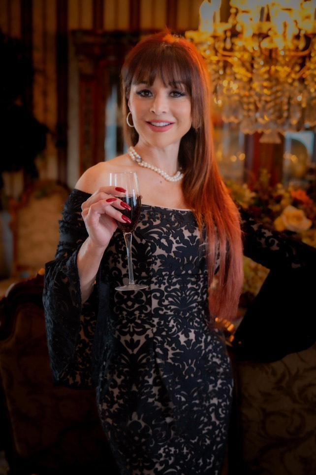 GLORIA GOMEZ