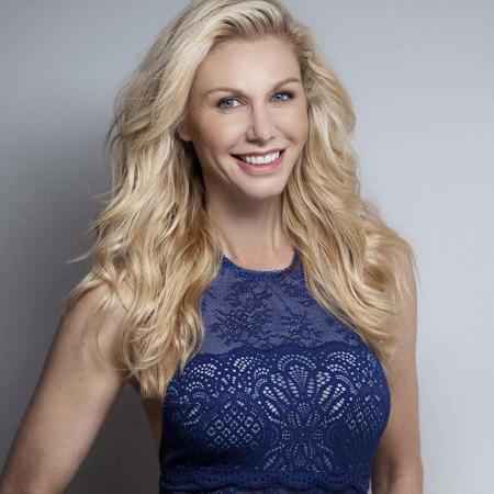 KIM MAGUIRE 5'10" Dress: 4 Bust: 34 Waist: 25 Hips: 35 Shoe: 9 Hair: Blonde Eyes: Blue