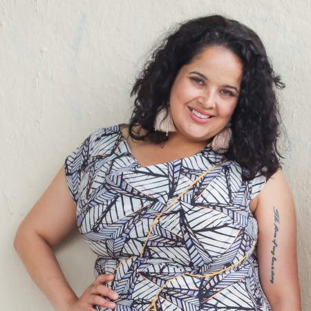 MASSIEL 5'10" Size 20-22
Hair: Brown Eyes: Brown  Shoe: 11