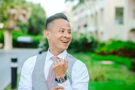 WALTER HO  6'0" 40R Hair: Brown  Eyes: Brown