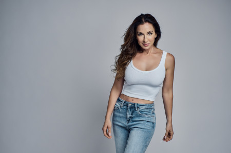 Model: JAMIE BANKER